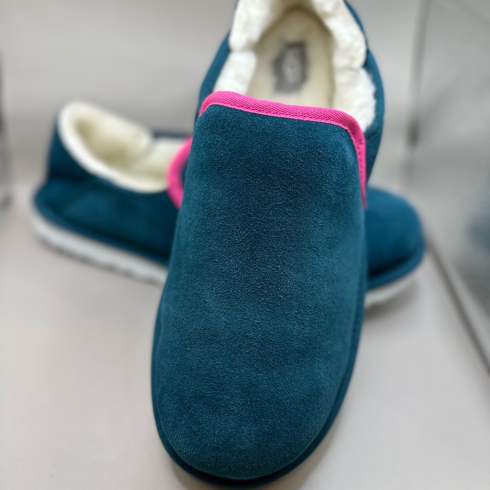 New! Ugg Australia Men`s Kenton Slipper  Size 13 S/N 3010